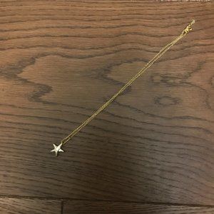 Gold star necklace
